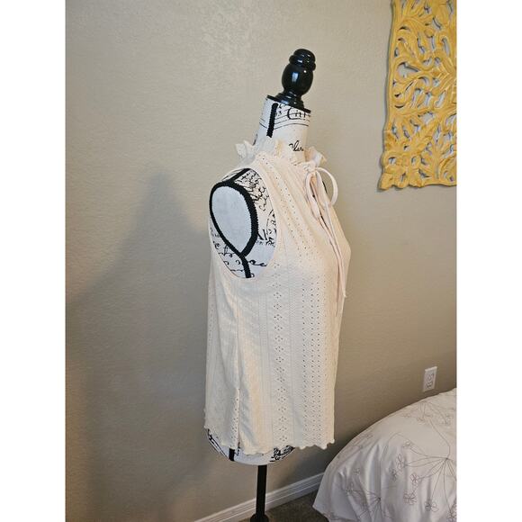 Butter yellow sleeveless top, ruffle tie neck, eyelet detail - Picture 2 of 6